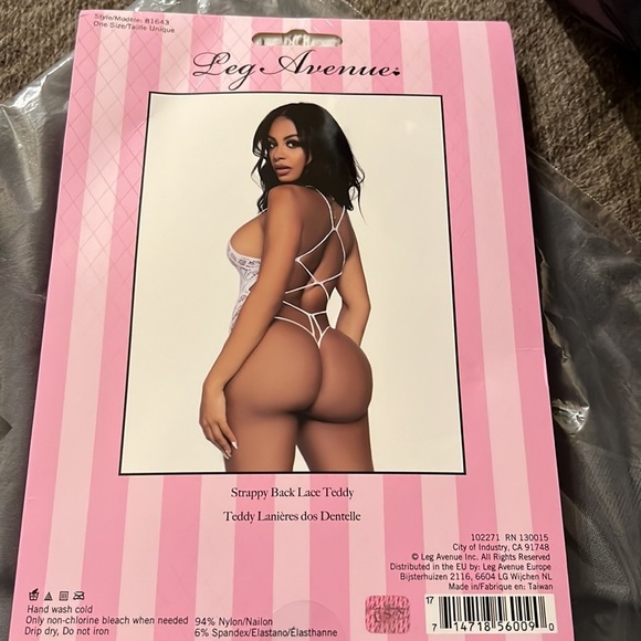 Leg Avenue Strappy Back Lace Teddy - Picture 2 of 4